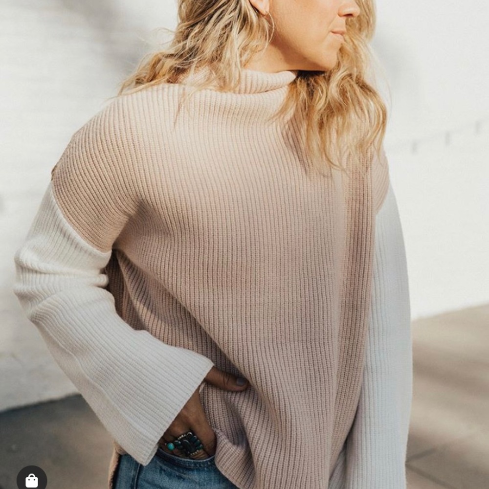 Carly Jean Los Angeles Karter sweater